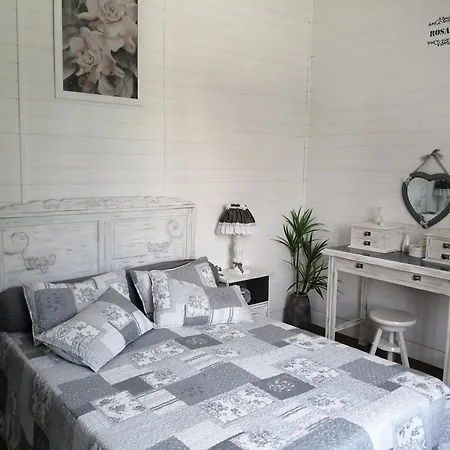 펜션 Bel Ostal Izaourt