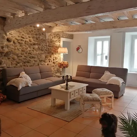 Bel Ostal 펜션 Izaourt