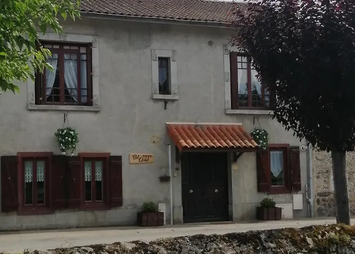 Bel Ostal Casa de Férias Izaourt
