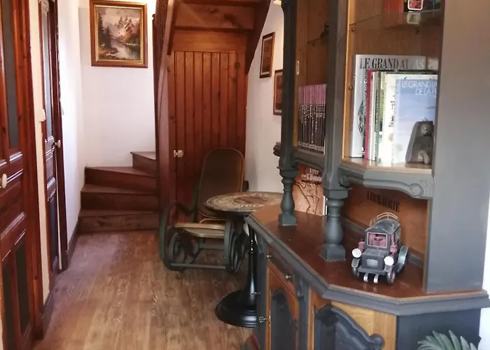 Holiday home Bel Ostal Izaourt